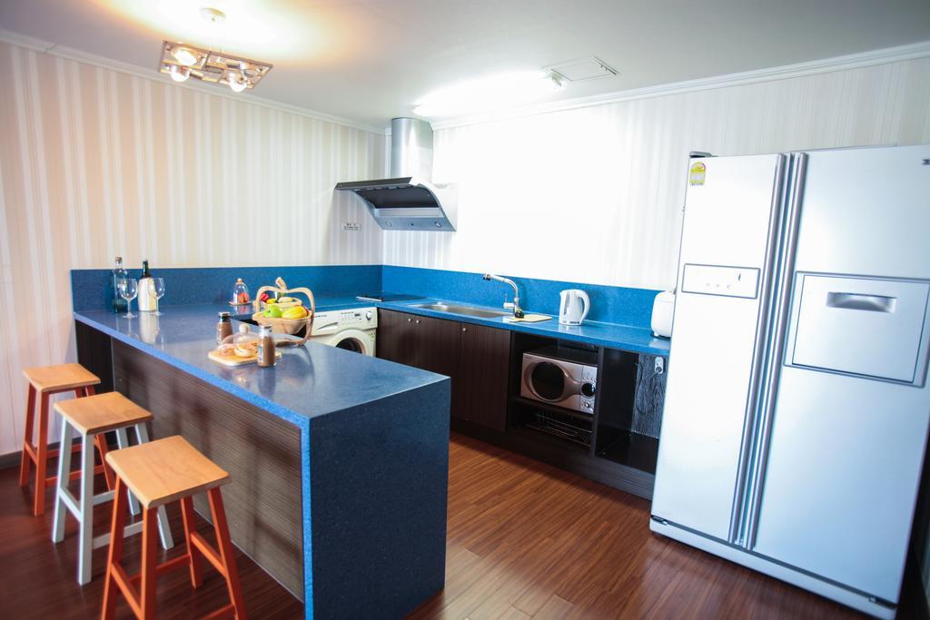 Tongyeong Bay Condo Hotel Exterior photo